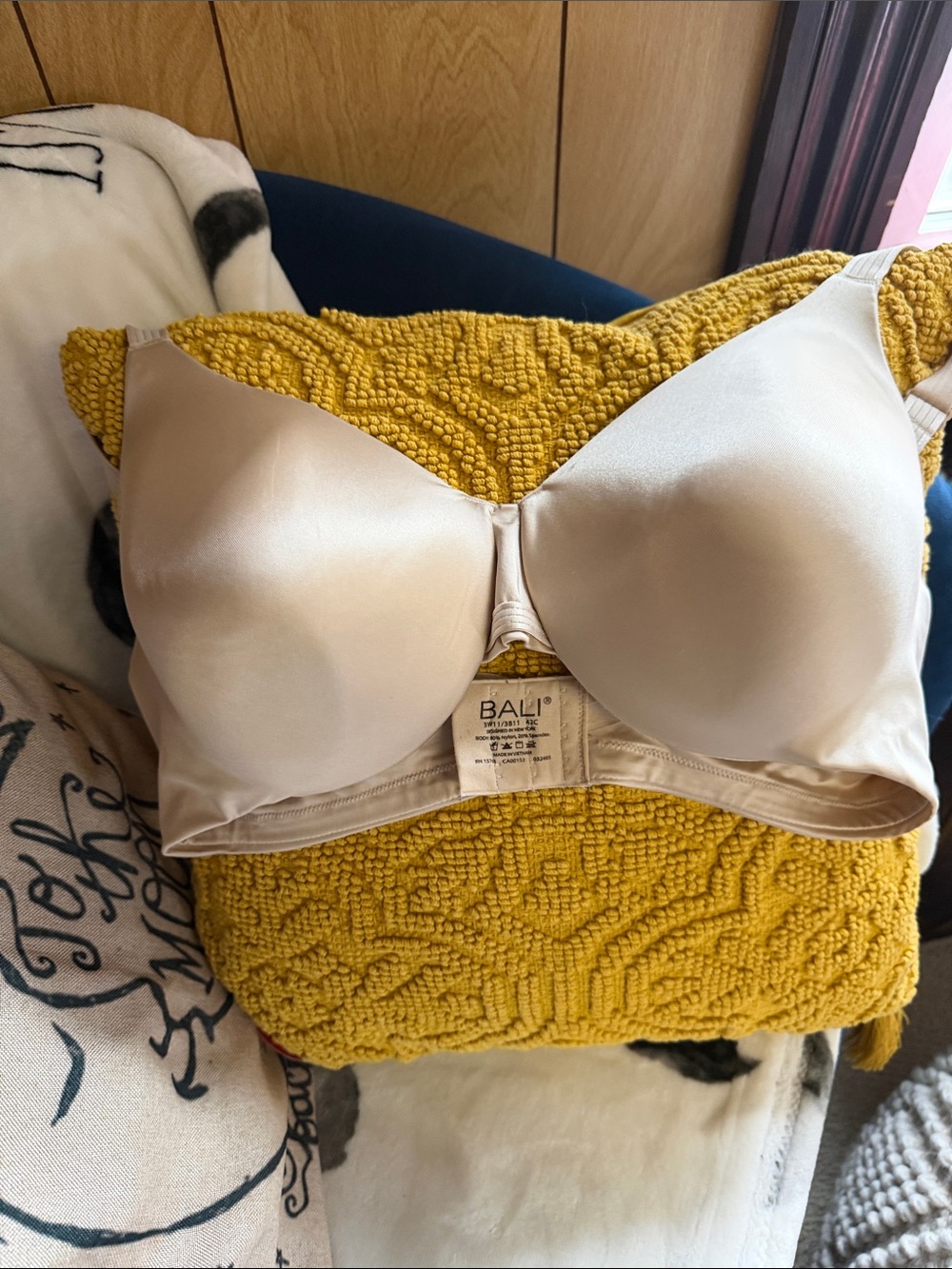 Bali Seamless Nude T-Shirt Bra - Light Beige 42c